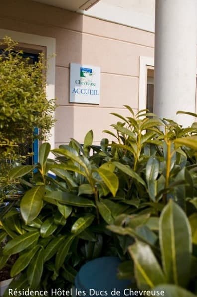 L'entrée de la résidence